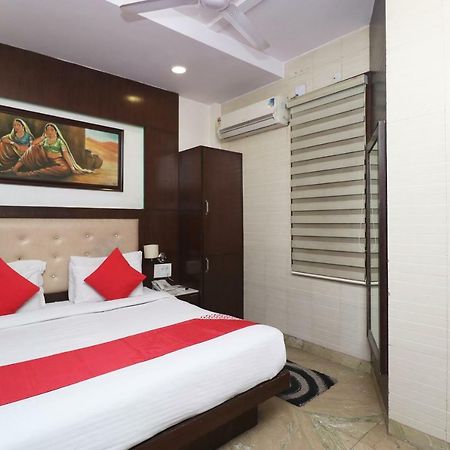 Oyo 30698 Hari Om Guest House Jādabpur Exteriör bild