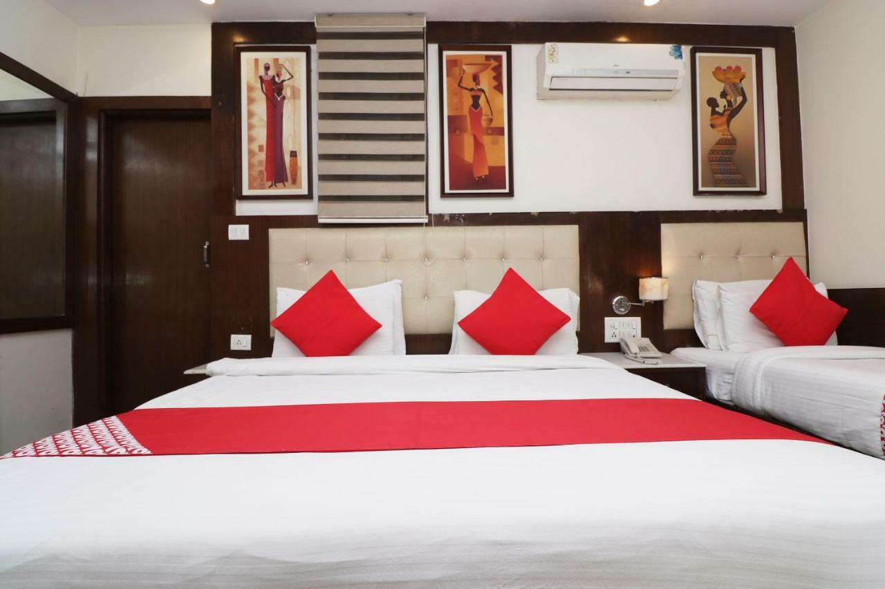 Oyo 30698 Hari Om Guest House Jādabpur Exteriör bild
