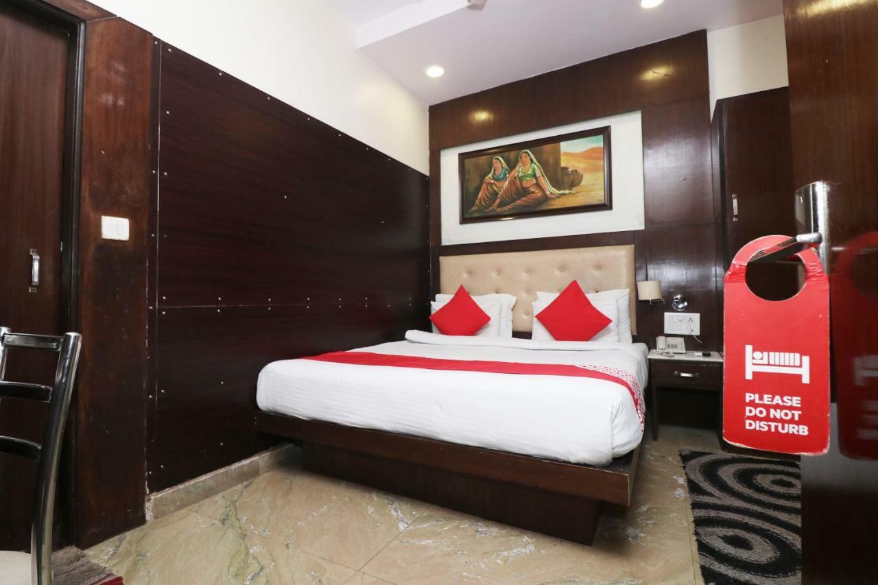 Oyo 30698 Hari Om Guest House Jādabpur Exteriör bild