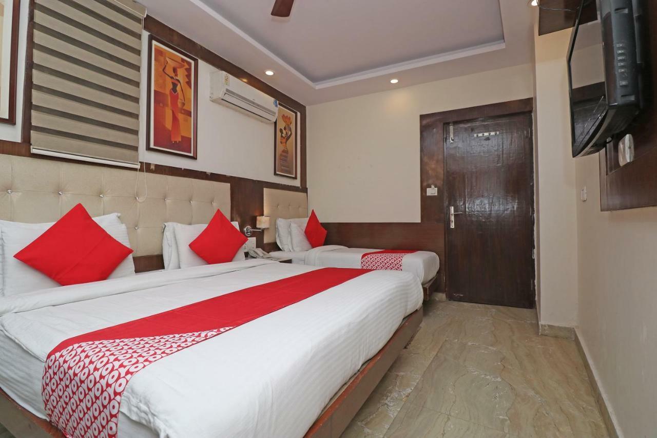 Oyo 30698 Hari Om Guest House Jādabpur Exteriör bild