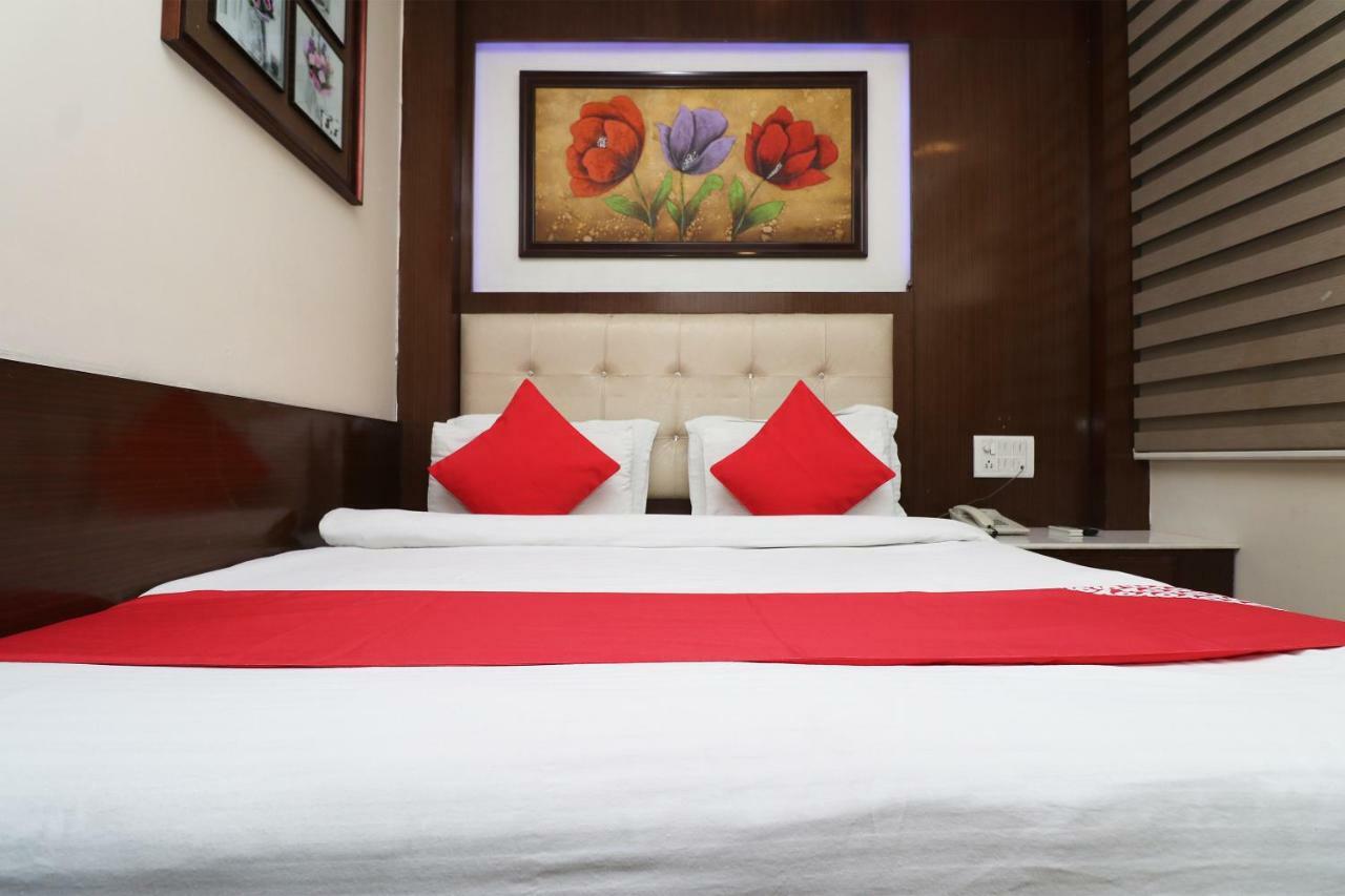 Oyo 30698 Hari Om Guest House Jādabpur Exteriör bild