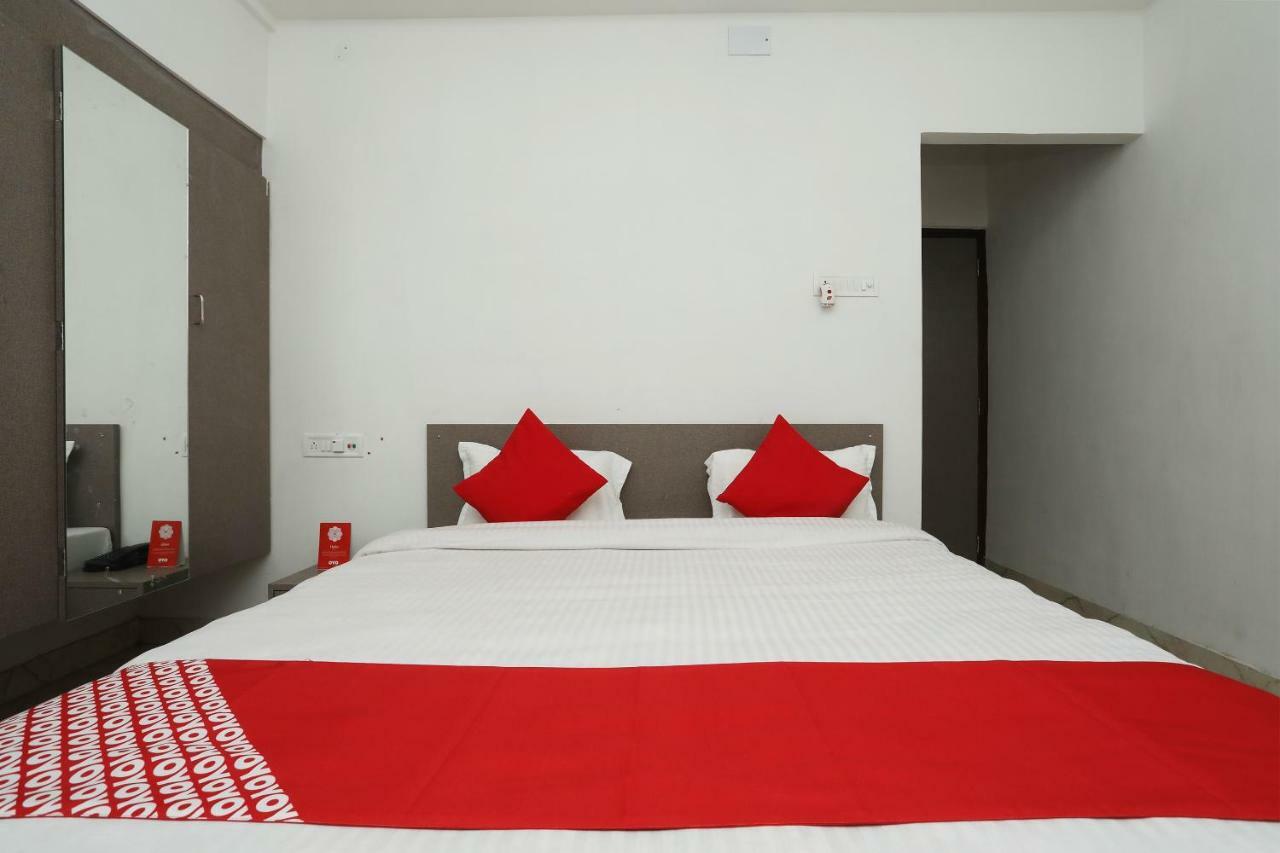 Oyo 30698 Hari Om Guest House Jādabpur Exteriör bild