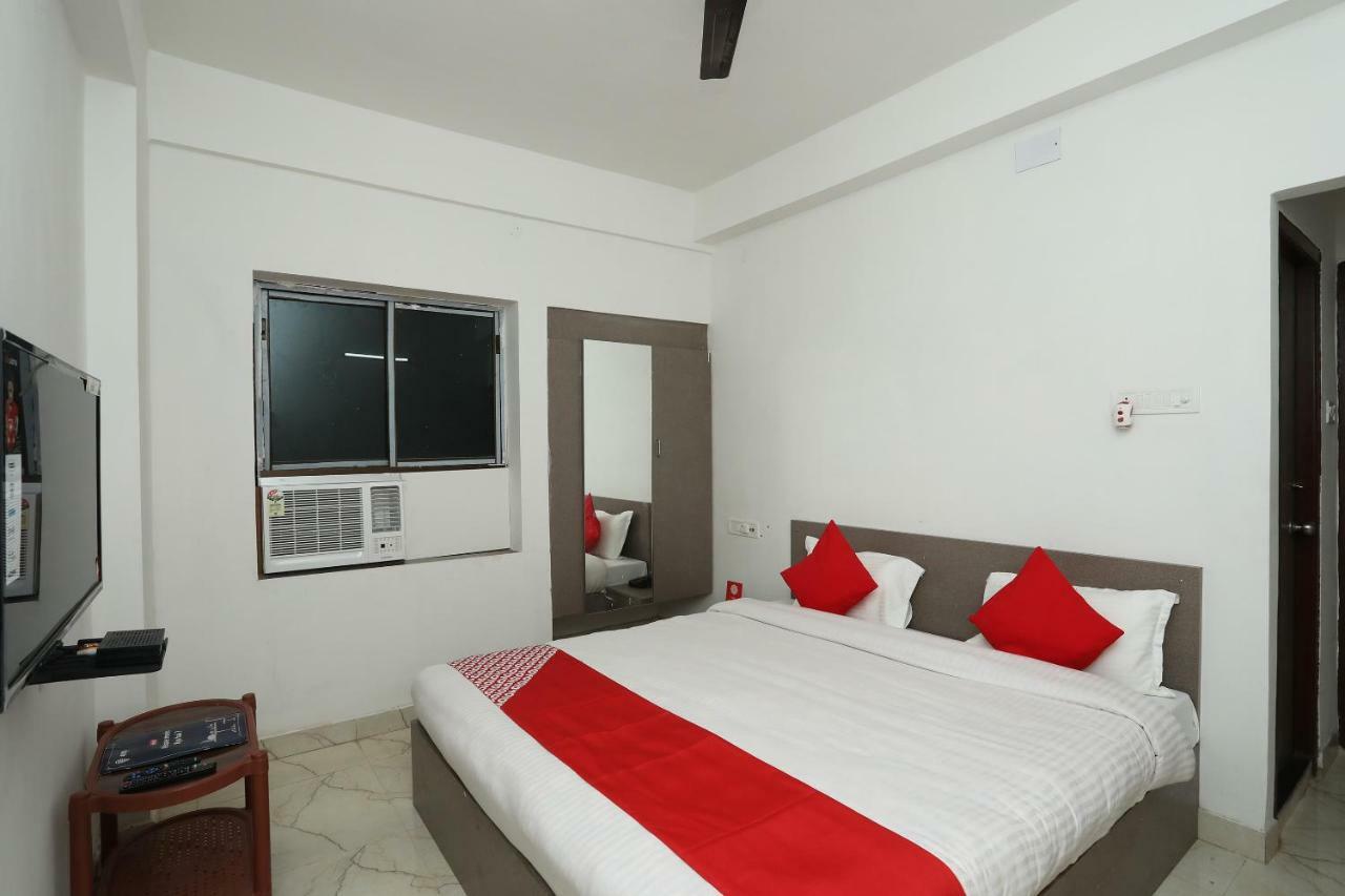 Oyo 30698 Hari Om Guest House Jādabpur Exteriör bild